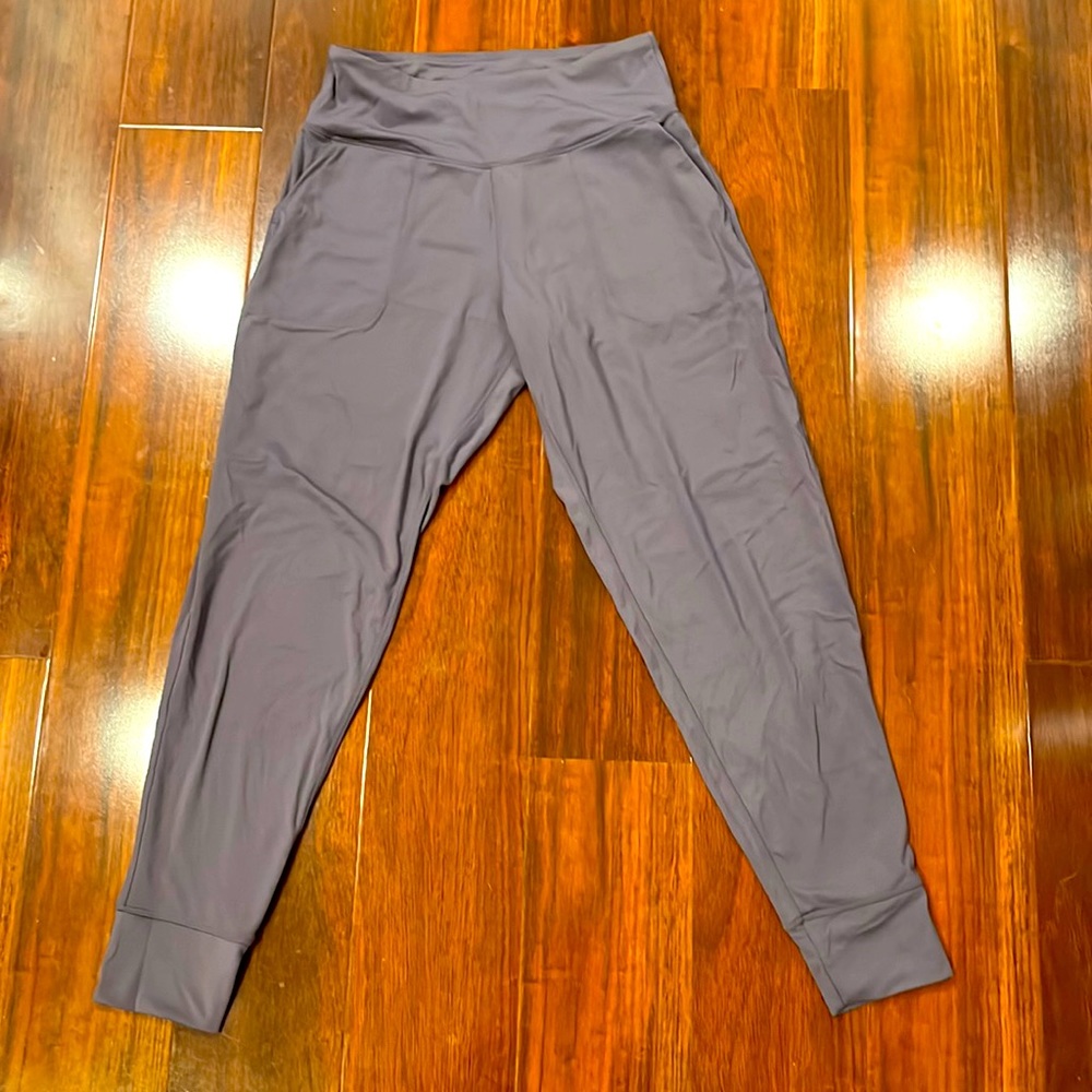 Joggers - Picture 3 of 4